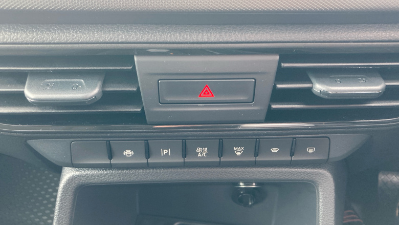 Ford Transit Connect 240 L2 Diesel 2.0 EcoBlue 122ps Trend Van Auto